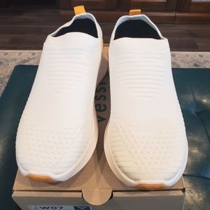 Vessi Waterproof Everyday Move Slip-on Sneakers Women's Size 7